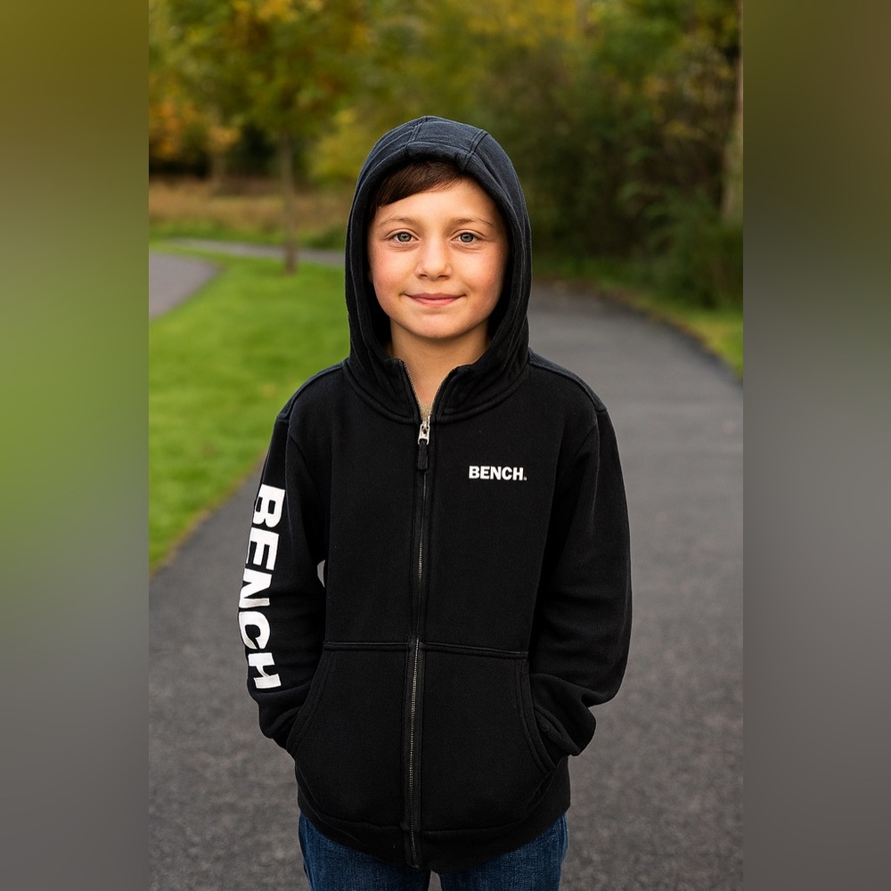 Bench Hoodie - Kids
